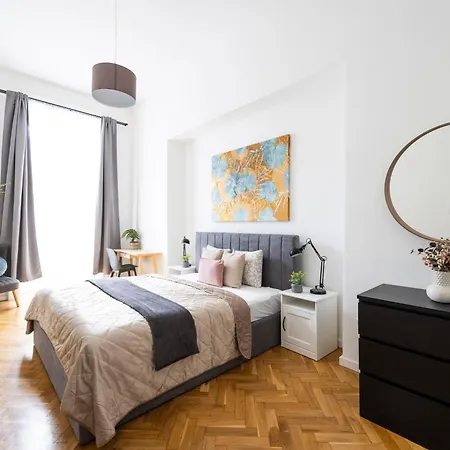 Апартаменты Exclusive Grand In The Heart Of *